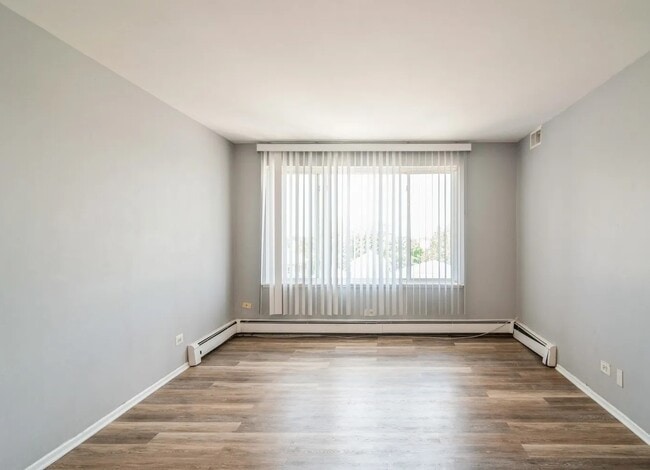 Building Photo - 1227 S Harlem Ave