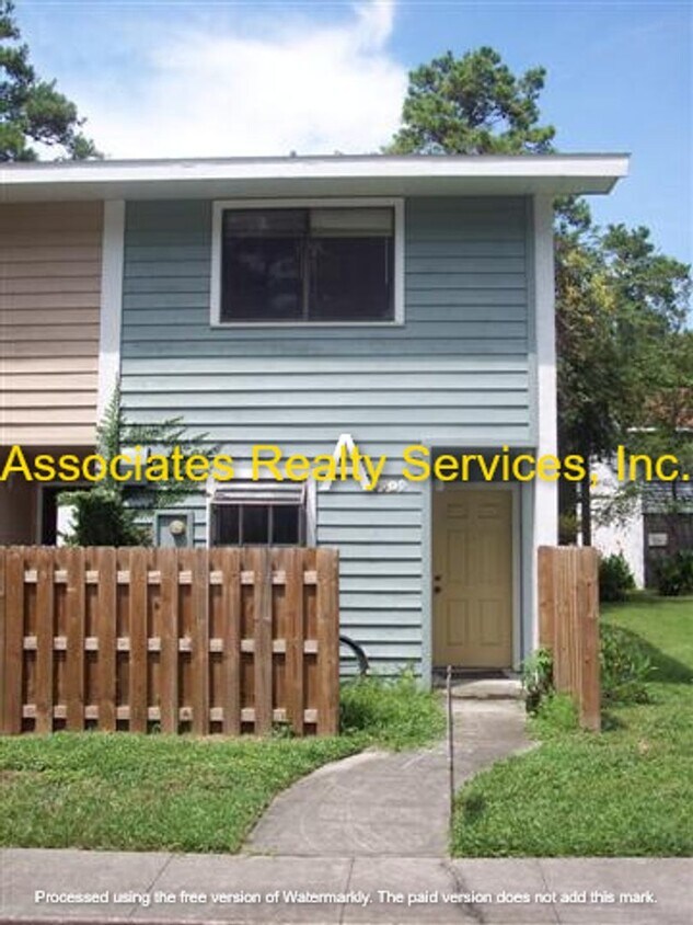 Mill RunOn BuslineClose to UF, Shands, B... House Rental in