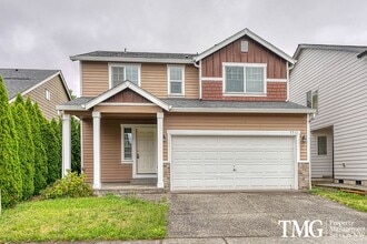 Building Photo - 7711 NE 92nd Ave