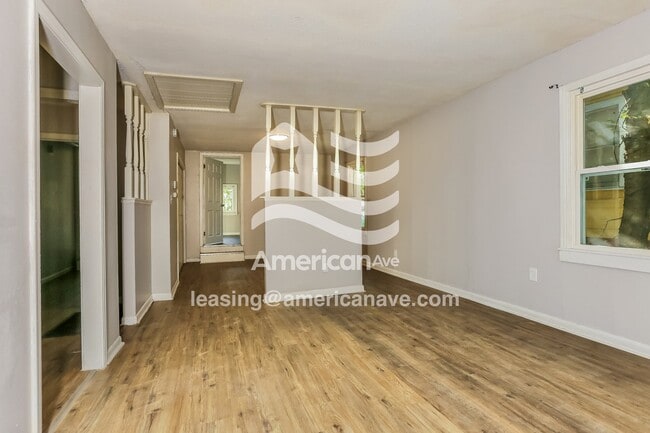 Building Photo - 4311 W 19th St