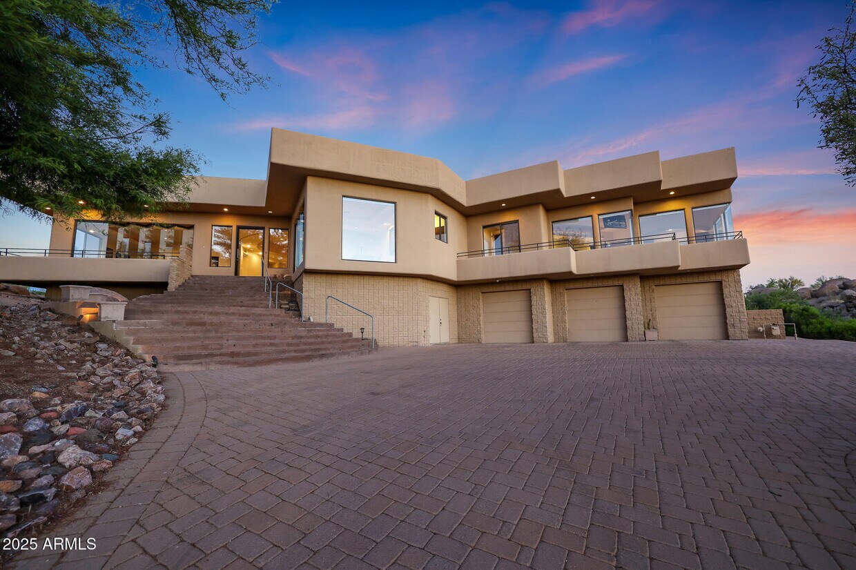 Foto principal - 28743 N 106th Pl