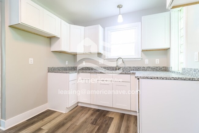 Foto del edificio - 16534 Woodingham Dr