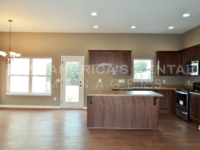 Building Photo - Townhome in Calera, AL - COMING SOON!