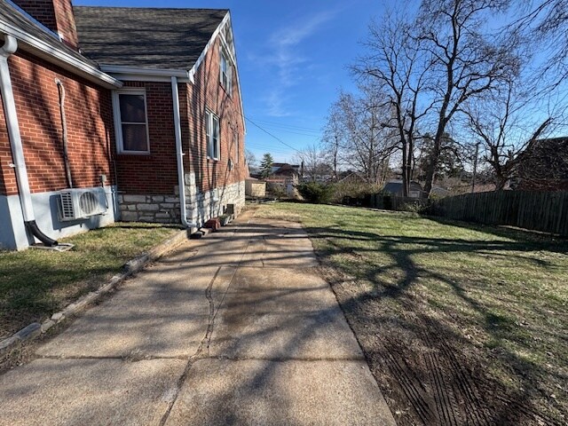 Foto del edificio - 9012 Eden Ave