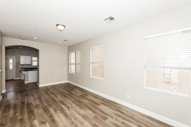 Building Photo - 869 Shining Rose Pl