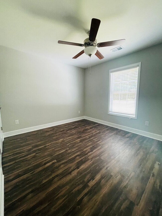 Foto del edificio - Cottage Living! 3 Bedroom 2 Bath!