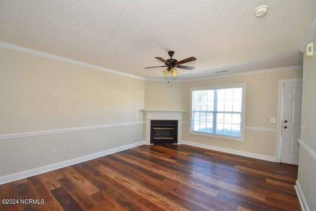 Building Photo - 4160 Dudleys Grant Dr
