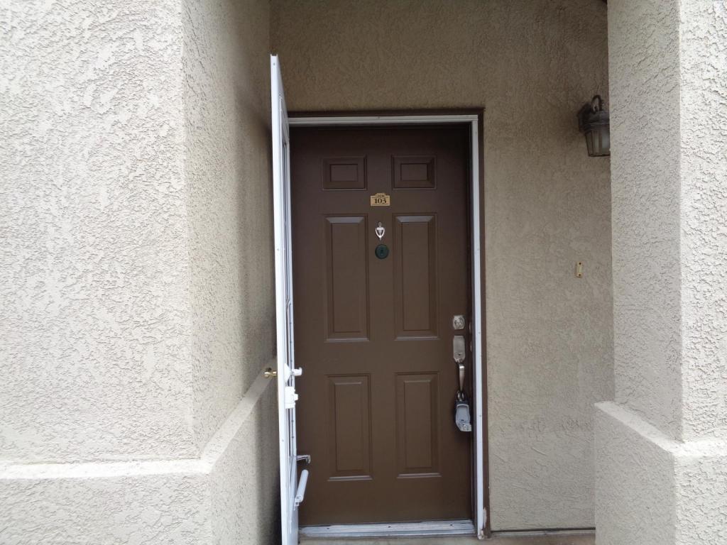 Foto principal - 7004 Ash Creek Hts #103