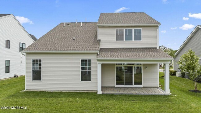 Building Photo - 77 Grandview Cir