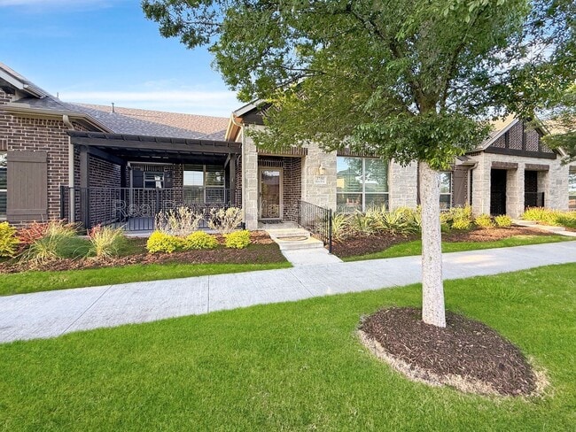 Building Photo - 3750 Dalea Dr