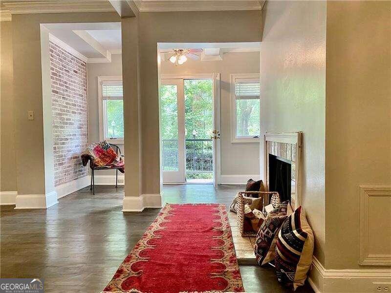 Foto principal - 2840 Peachtree Rd NW