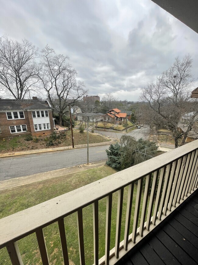 Vista desde el balcón - 1305 31st St S