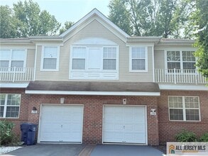 Building Photo - 256 Fountayne Ln