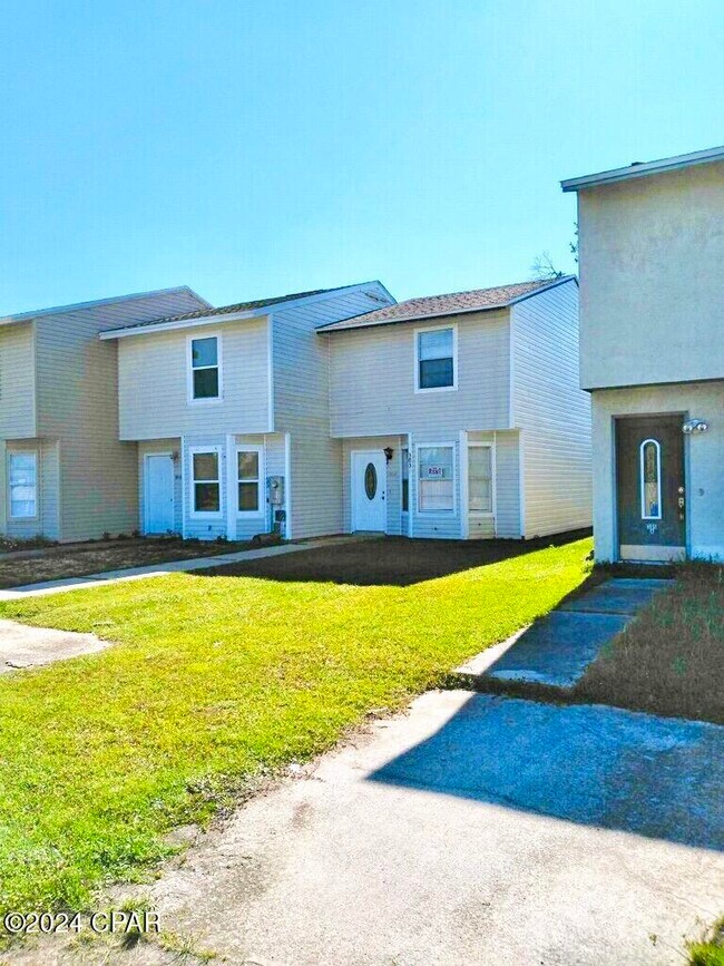 Building Photo - 303 Sukoshi Dr