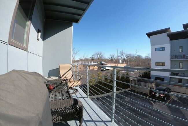 Foto del edificio - 5001 Prospect Ave