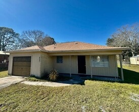 Building Photo - 4507 Robinhood Dr