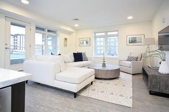 Foto del edificio - 20 Penniman Rd