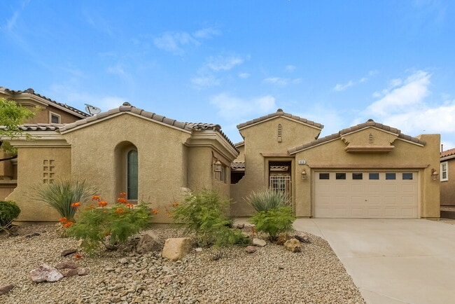 Building Photo - 868 Bussora Rose Dr
