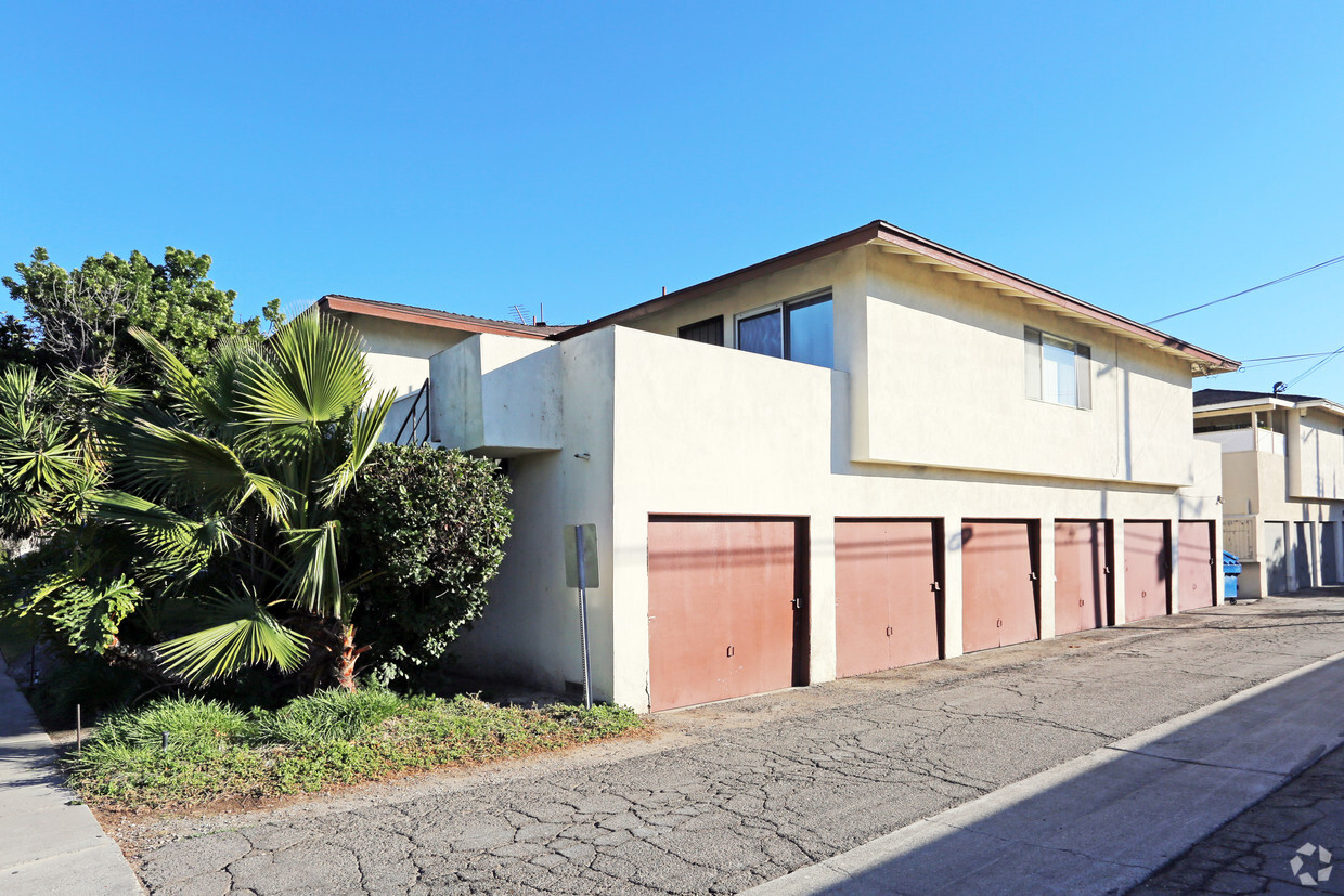 Building Photo - The Verde Street Apartments