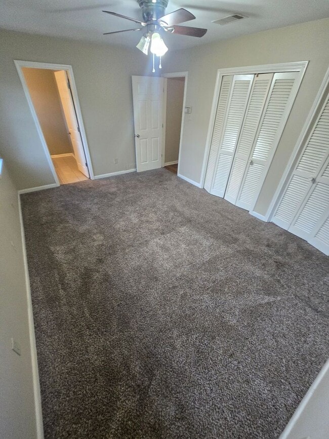 Building Photo - 3 Bedroom 2 Bathroom Brick Home in Pineville - Large Yard - $1600 per month