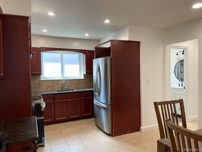 Building Photo - 3841 Orloff Ave