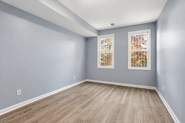 Foto del edificio - 790 S 14th St