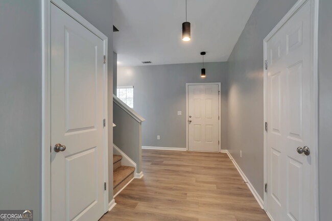 Building Photo - 4098 Clay Ct SE