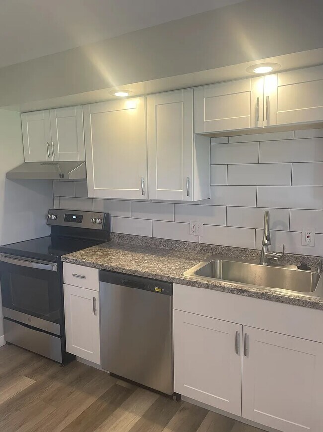Foto del edificio - 4566 Everett St