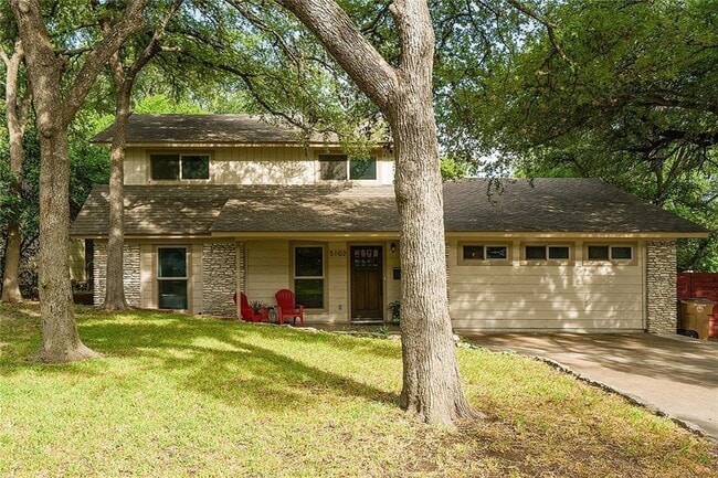 Foto del edificio - 5102 Plumas Ln