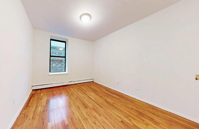 Foto del edificio - West 115th Street
