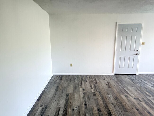 Foto del edificio - 2 Bedroom 1 Bath Apartment in Valdosta Georgia