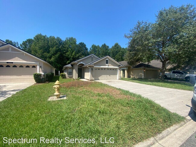 Building Photo - 3 br, 2 bath House - 3850 South Pebble Bro...