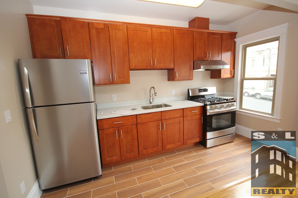 Foto principal - 570 28th Ave