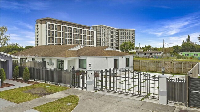 Foto del edificio - 21049 SW 118th Ave