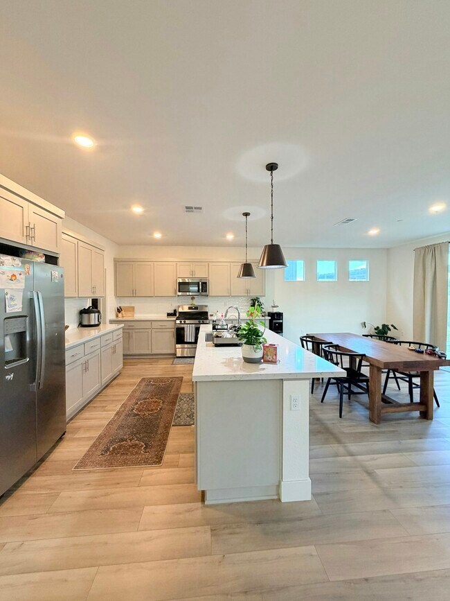 Foto del edificio - 5329 Frisanco Wy