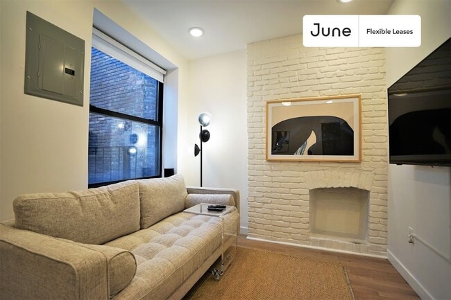 Building Photo - Beautiful Private ROOM with Bathroom in Manhattan