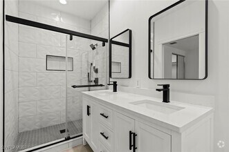 Building Photo - 15316 Latitude Dr