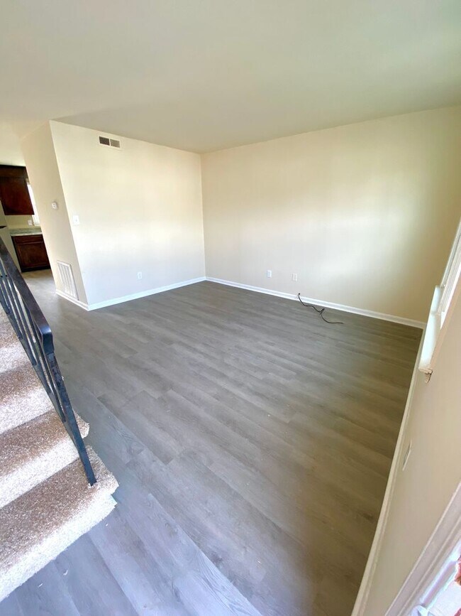 Building Photo - 808 Arlington Rd