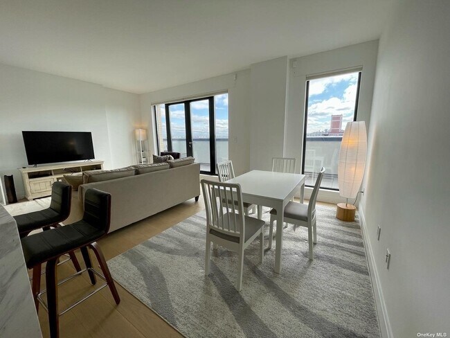 Foto del edificio - 37-14 34th St