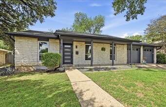 Building Photo - 1605 Springer Ln