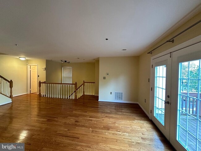 Foto del edificio - 11809 Rockaway Ln