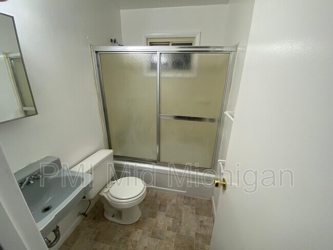 Foto del edificio - 253 E Austin Ave
