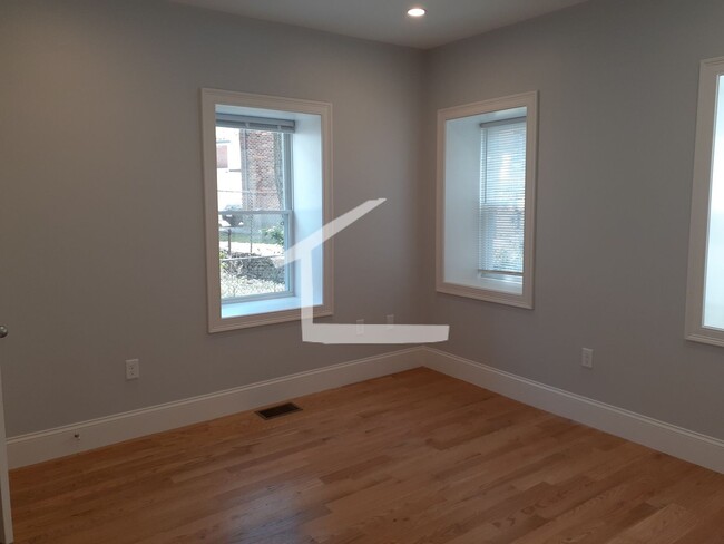 Building Photo - Newly constructed 5 bed in Brighton!