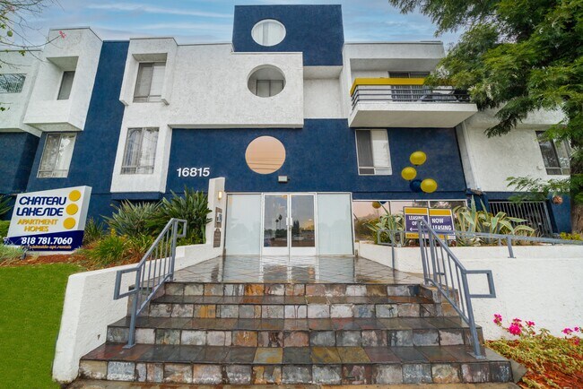 Foto del edificio - Chateau Lakeside Apartments