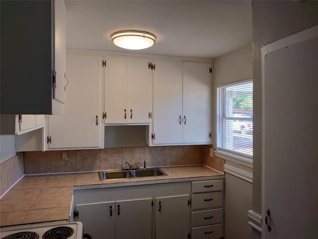 Foto del edificio - 2933 Wenwood Rd
