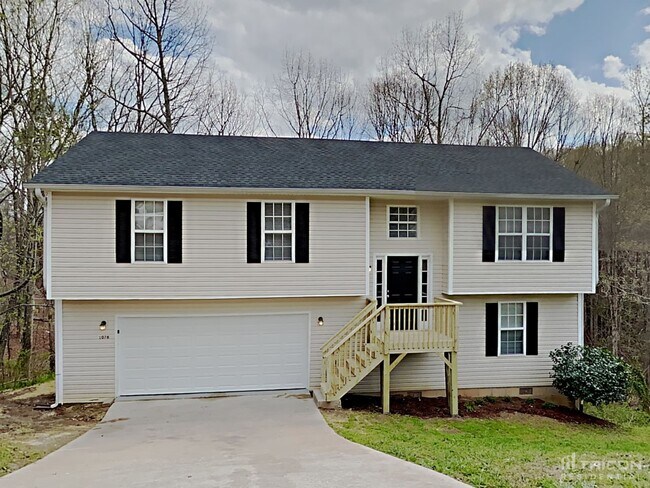 Building Photo - 1078 Bridle Creek Dr