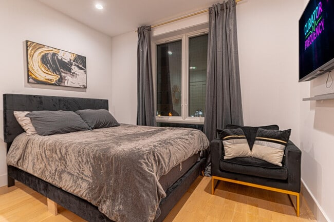 Building Photo - 1255 Decatur St