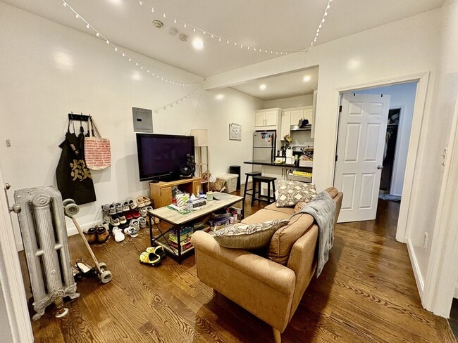 Photo - 2bed/1 bath in Allston House