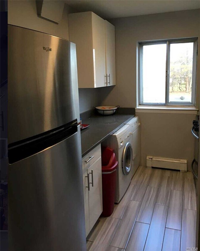 59 Adams Rd, Central Islip, NY 11722 Condo for Rent in Central Islip