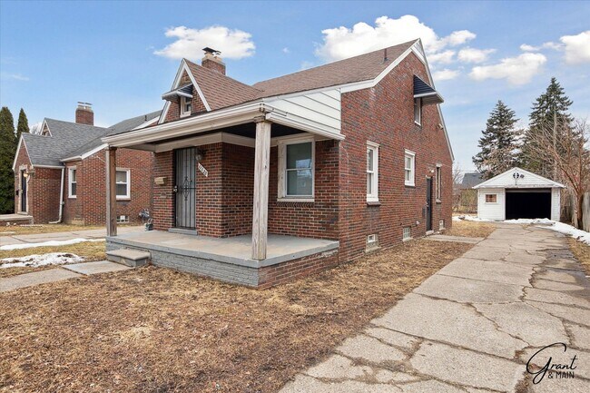 Foto del edificio - $1,250 - Charming 3 Bedroom Bungalow - Det...